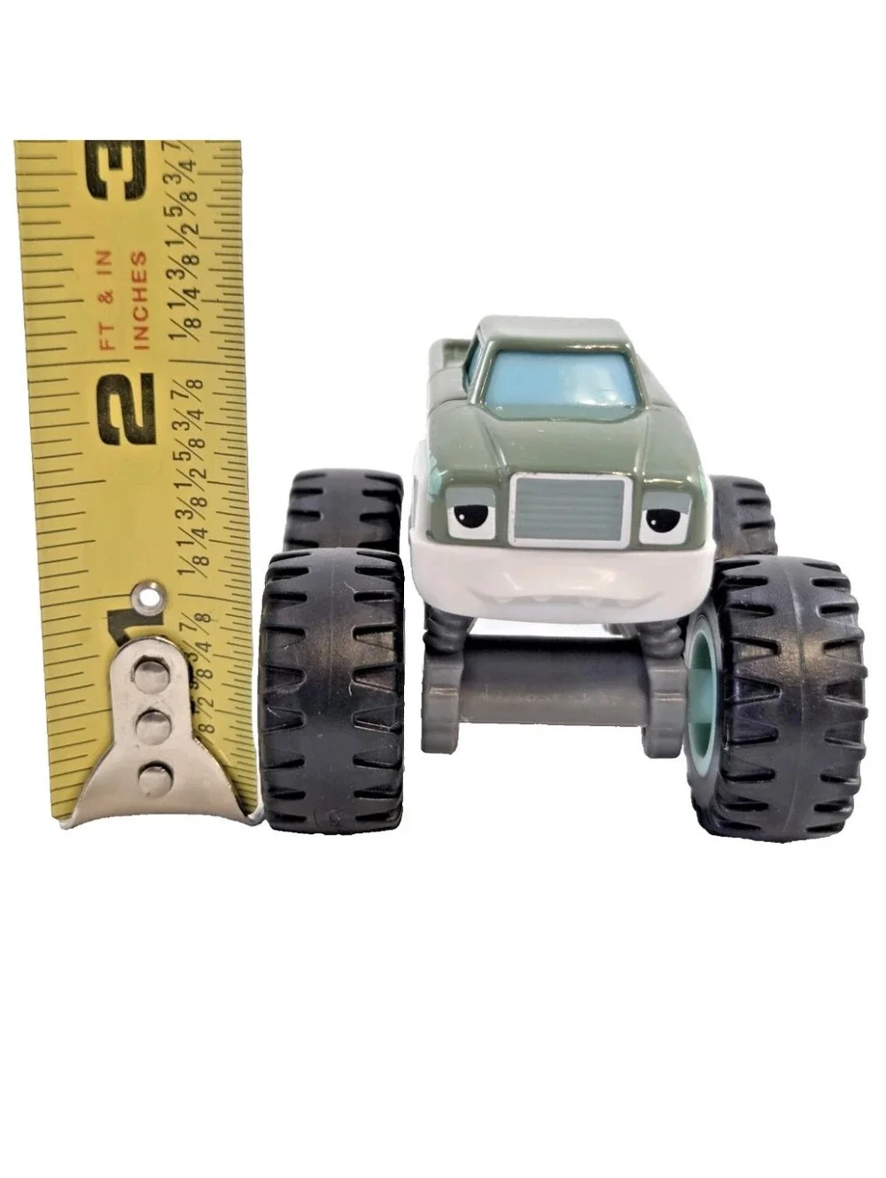 Blaze and the Monster Machines Rudy DTK28 Green Diecast Truck Nickelodeon Mattel